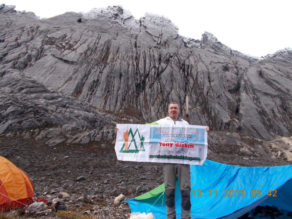 Ian Taylor Trekking on Carstensz