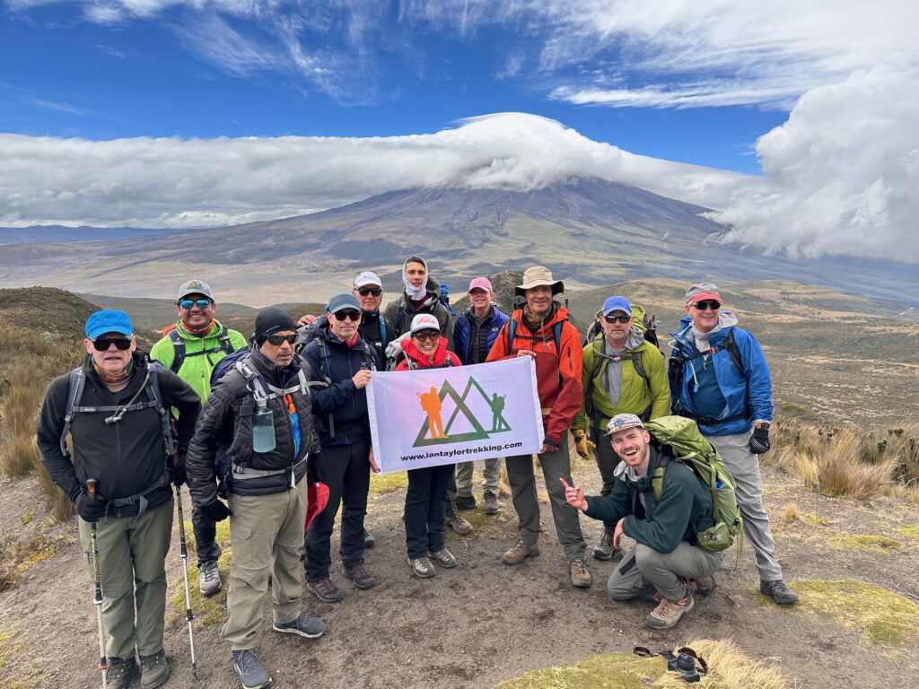 Trekking on Ruminahui